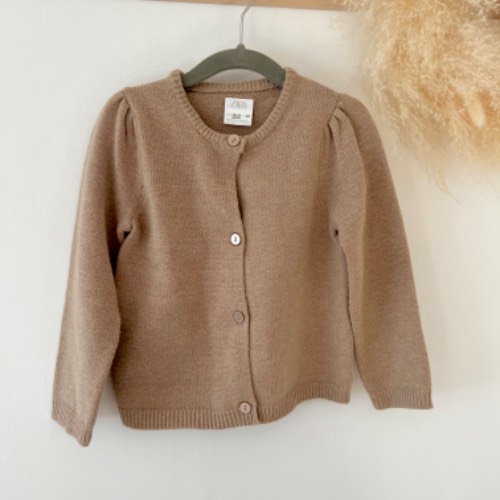 NEU Zara Strickjacke nude  Größe: 92, zu finden beim Stand 71 am Standort Flohkids Berlin Ost