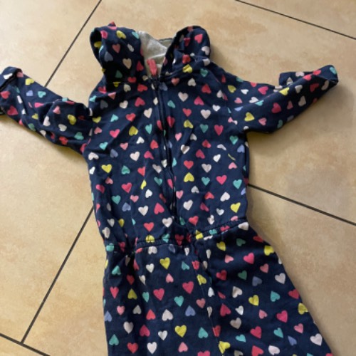 Carters Heart Onesie  Größe: 2 Jahre, zu finden beim Stand 226 am Standort Flohkids Berlin Ost