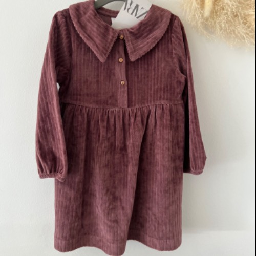 NEU Zara Samtkleid mauve  Größe: 104, zu finden beim Stand 71 am Standort Flohkids Berlin Ost