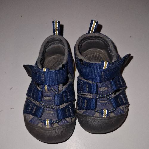 Keen Sandalen  Größe: 19, zu finden beim Stand 111 am Standort Flohkids Berlin Ost