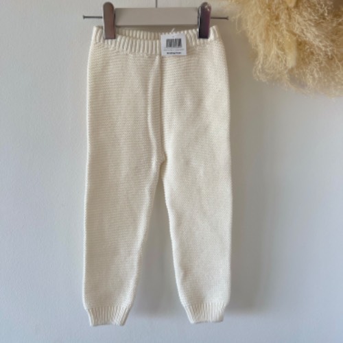 NEU Strickhose creme  Größe: 74 80, zu finden beim Stand 71 am Standort Flohkids Berlin Ost