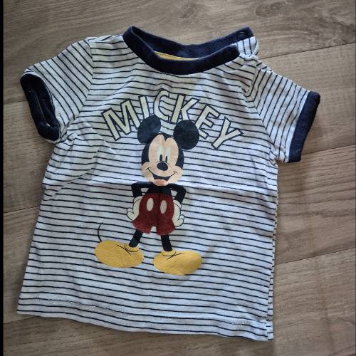 Tshirt mickey gestreift  Größe: 68, zu finden beim Stand 100 am Standort Flohkids Berlin Ost