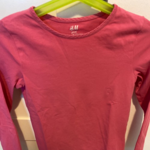 Langarmshirt H&M  Größe: 110/116 pink , zu finden beim Stand 210 am Standort Flohkids Berlin Ost