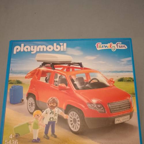 Playmobil Family Fun Auto, zu finden beim Stand 159 am Standort Flohkids Berlin Ost