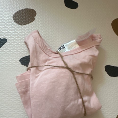 H&M Set rosa  Größe: 56 , zu finden beim Stand 215 am Standort Flohkids Berlin Ost