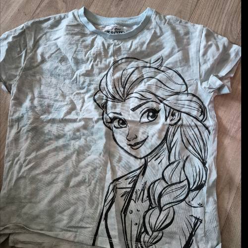 Tshirt elsa  Größe: 128, zu finden beim Stand 100 am Standort Flohkids Berlin Ost