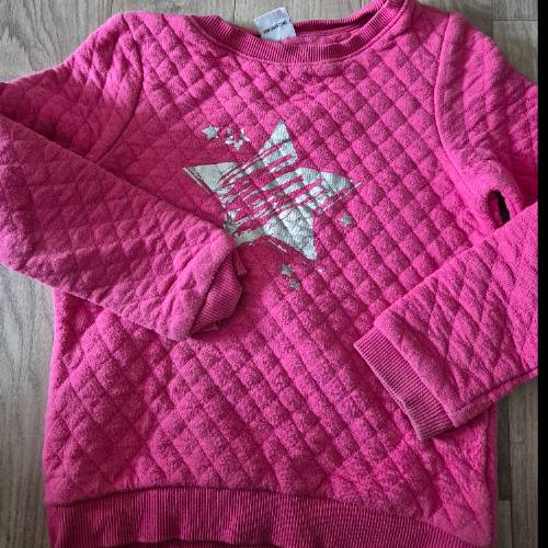 Pullover  Größe: 110/116 pink Stern , zu finden beim Stand 100 am Standort Flohkids Berlin Ost