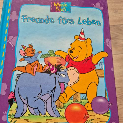 Buch freunde fürs leben, zu finden beim Stand 16 am Standort Flohkids Berlin Ost