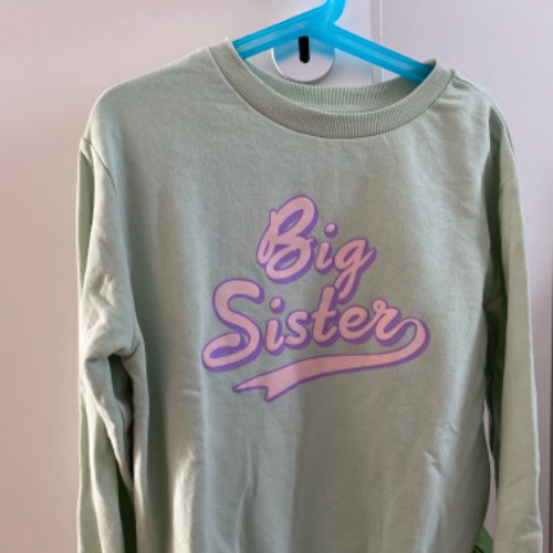 Pullover H&M big sister  Größe: 122, zu finden beim Stand 210 am Standort Flohkids Berlin Ost