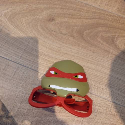 Turtels Maske , zu finden beim Stand 4 am Standort Flohkids Berlin Ost