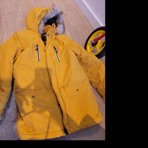 Winterjacke gelb  Größe: 158, zu finden beim Stand 237 am Standort Flohkids Berlin Ost