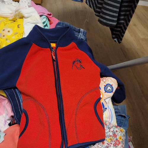 Fleece Jacke  Größe: 110, zu finden beim Stand 194 am Standort Flohkids Berlin Ost