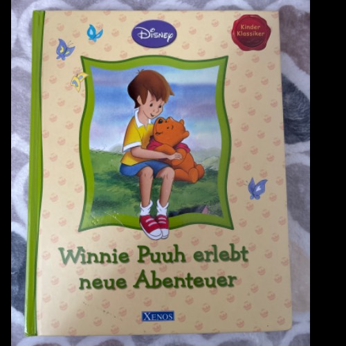 Winnie Pooh Abenteuer Buch, zu finden beim Stand 7 am Standort Flohkids Berlin Ost