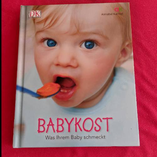 Babykost , zu finden beim Stand 96 am Standort Flohkids Berlin Ost