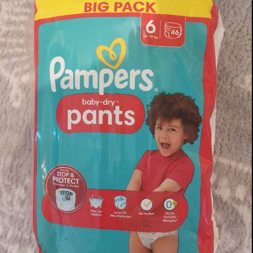 Pampers Pants Größe  Größe: 6, zu finden beim Stand 96 am Standort Flohkids Berlin Ost