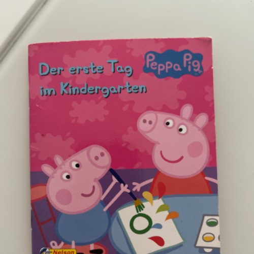 Buch Peppa Pig, zu finden beim Stand 18 am Standort Flohkids Berlin Ost