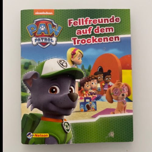 Mini Buch Paw Patrol, zu finden beim Stand 18 am Standort Flohkids Berlin Ost