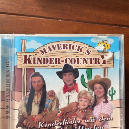 CD - Mavericks Kindercountry, zu finden beim Stand 40 am Standort Flohkids Berlin Ost