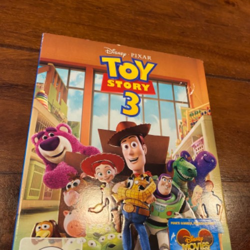 DVD -Toy Story, Teil  Größe: 3, zu finden beim Stand 40 am Standort Flohkids Berlin Ost