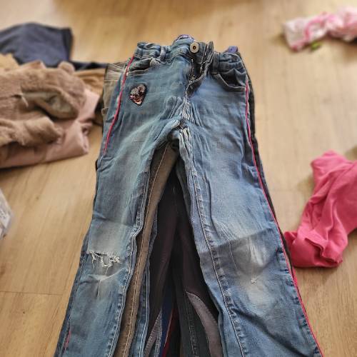 Jeans Slim  Größe: 134, zu finden beim Stand 193 am Standort Flohkids Berlin Ost