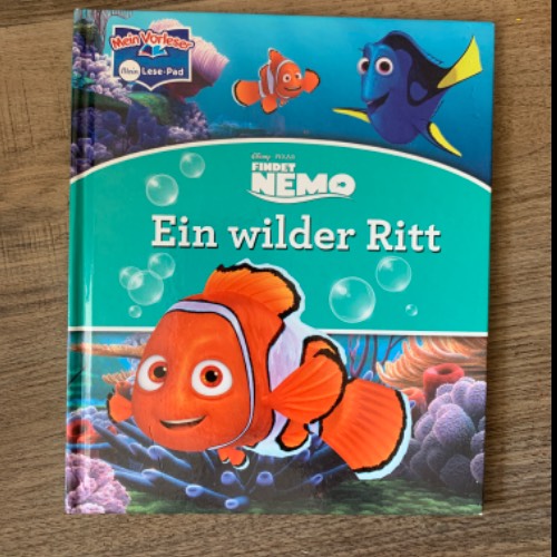 Buch Findet Nemo, zu finden beim Stand 118 am Standort Flohkids Berlin Ost