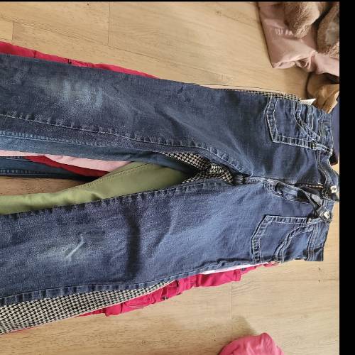 Alana Jeans  Größe: 124/140, zu finden beim Stand 193 am Standort Flohkids Berlin Ost