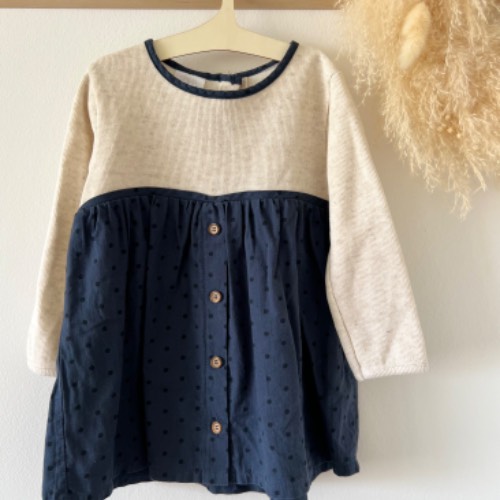 Zara Kleid creme rauchblau  Größe: 92, zu finden beim Stand 71 am Standort Flohkids Berlin Ost