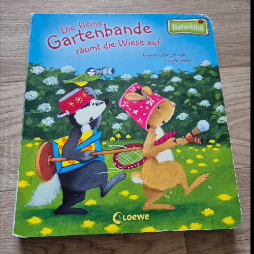 Buch kleine Gartenbande , zu finden beim Stand 16 am Standort Flohkids Berlin Ost