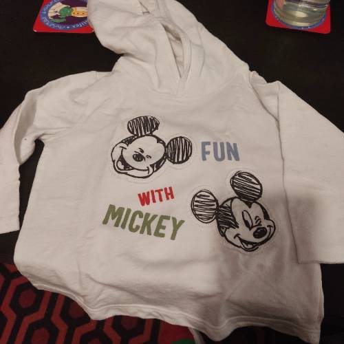 Disney Hoodie  Größe: 80-86, zu finden beim Stand 175 am Standort Flohkids Berlin Ost