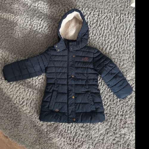 Winterjacke  Größe: 104 blau, zu finden beim Stand 43 am Standort Flohkids Berlin Ost