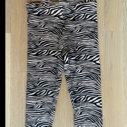 Name it Leggings  Größe: 128 Zebra , zu finden beim Stand 75 am Standort Flohkids Berlin Ost