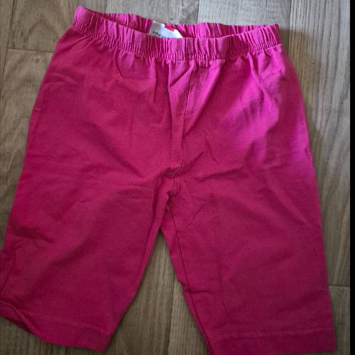 Radlerhose  Größe: 128 pink kurz, zu finden beim Stand 98 am Standort Flohkids Berlin Ost