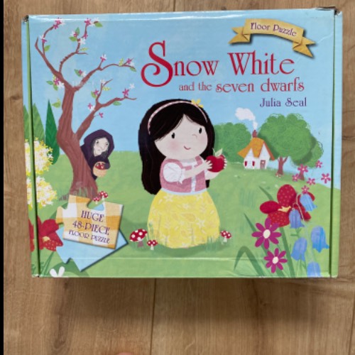 Puzzle Snow White, zu finden beim Stand 21 am Standort Flohkids Berlin Ost