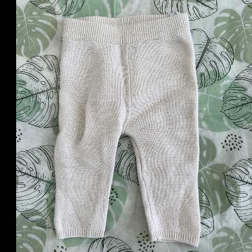 Strickhose Creme  Größe: 50 , zu finden beim Stand 208 am Standort Flohkids Berlin Ost