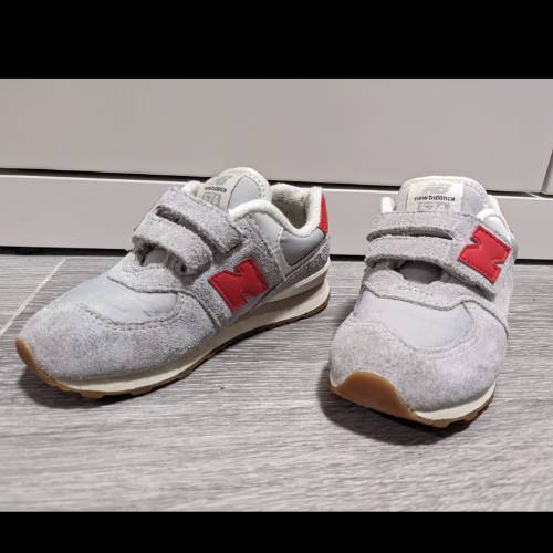 New Balance Turnschuhe  Größe: 25, 5, zu finden beim Stand 192 am Standort Flohkids Berlin Ost