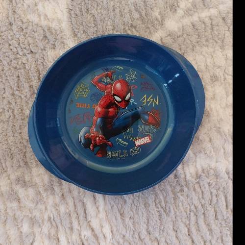 Spider Man Plaste Schale , zu finden beim Stand 96 am Standort Flohkids Berlin Ost