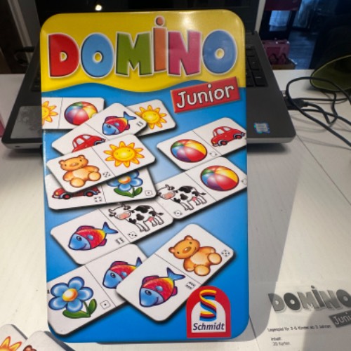 Spiel Domino Junior, zu finden beim Stand 9 am Standort Flohkids Berlin Ost