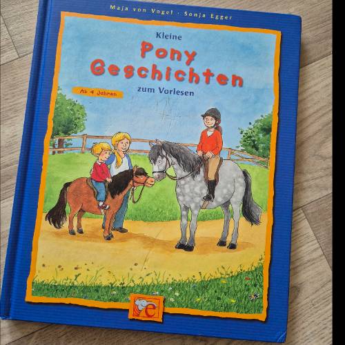 Buch kleine ponygeschichten, zu finden beim Stand 16 am Standort Flohkids Berlin Ost