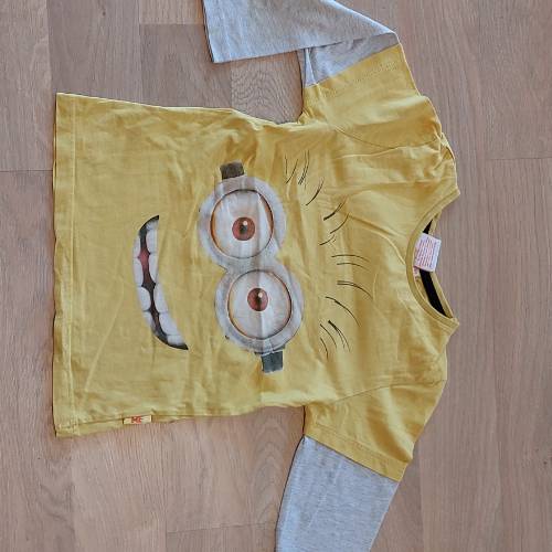 Minions Langarmshirt , zu finden beim Stand 47 am Standort Flohkids Berlin Ost