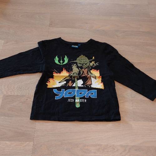 Langarmshirt Star Wars  Größe: 116, zu finden beim Stand 47 am Standort Flohkids Berlin Ost