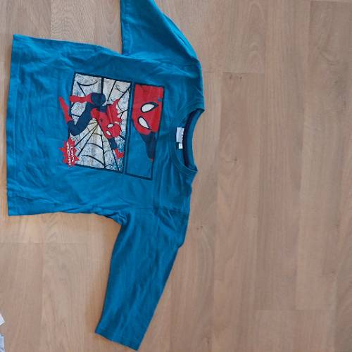 Langarmshirt Spiderman  Größe: 116, zu finden beim Stand 47 am Standort Flohkids Berlin Ost