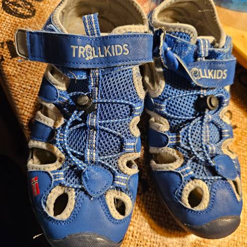 Sandalen Trollkids  Größe: 36 blau, zu finden beim Stand 71 am Standort Flohkids Berlin Ost