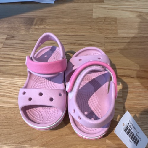 Crocs  Größe: 20, zu finden beim Stand 215 am Standort Flohkids Berlin Ost