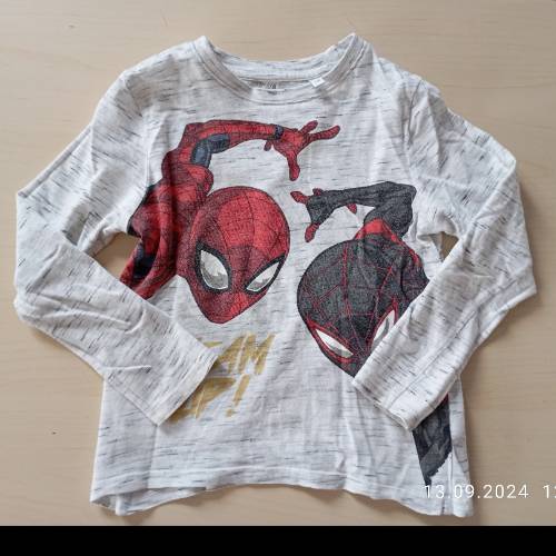 Langarmshirt Spiderman  Größe: 116, zu finden beim Stand 142 am Standort Flohkids Berlin Ost