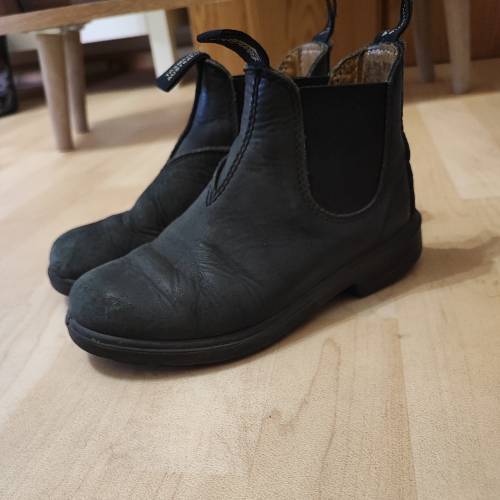 Blundstone Boots  Größe: 13, zu finden beim Stand 59 am Standort Flohkids Berlin Ost