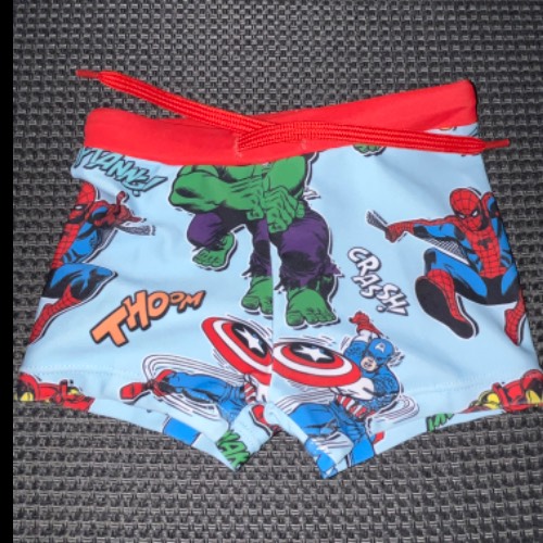 Badehose Marvel  Größe: 68/74, zu finden beim Stand 89 am Standort Flohkids Berlin Ost