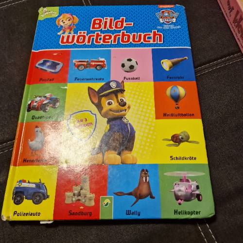 Paw Patrol Bilderwörterbuch, zu finden beim Stand 19 am Standort Flohkids Berlin Ost