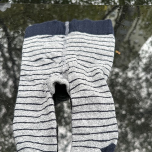 Topomini strumpfhose, zu finden beim Stand 107 am Standort Flohkids Berlin Ost