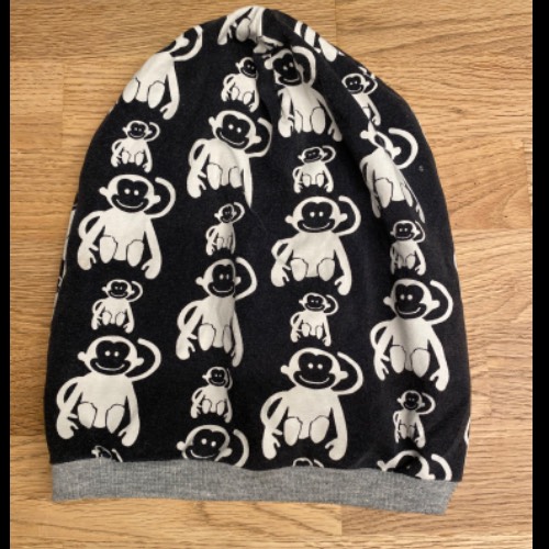 Beanie handmade  "Affen" , zu finden beim Stand 93 am Standort Flohkids Berlin Ost