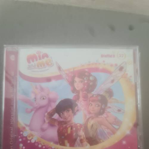 CD Mia and Me  Größe: 27, zu finden beim Stand 19 am Standort Flohkids Berlin Ost